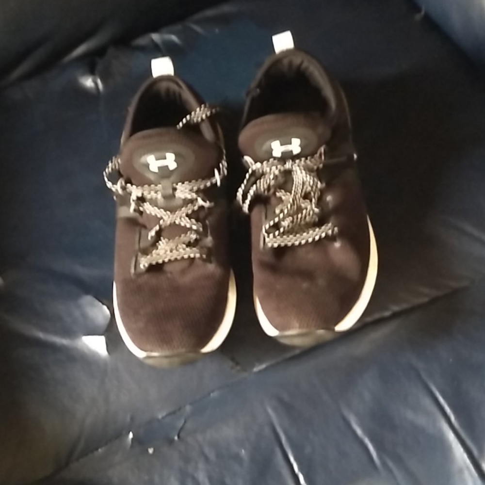 Under Armor breathe trainer 6